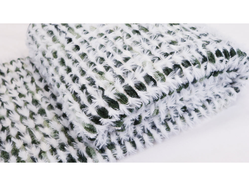 Luxe Fluffy Blanket, Forest Green